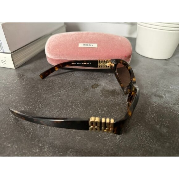 MIU MIU Glimpse D-frame acetate sunglasses - Picture 7 of 10